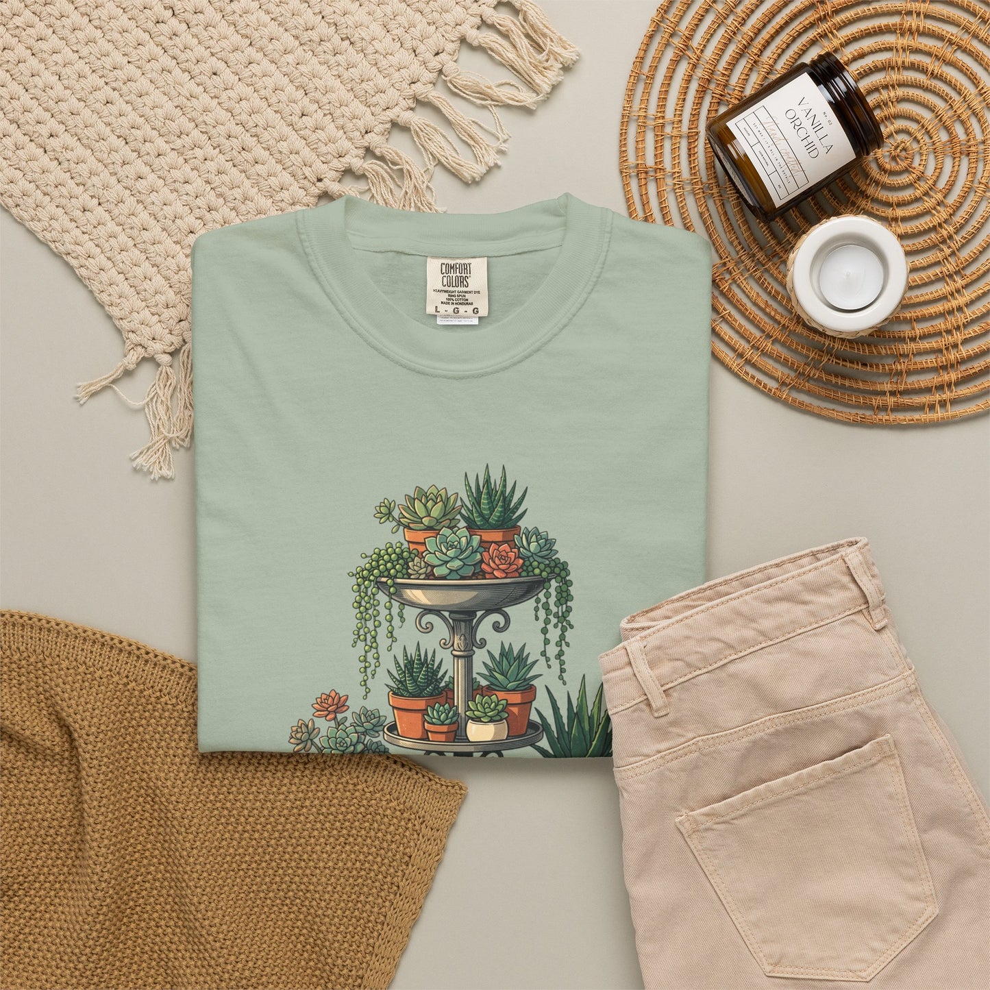 Plant Mom T-Shirt — Cute Potted Plants Graphic Tee