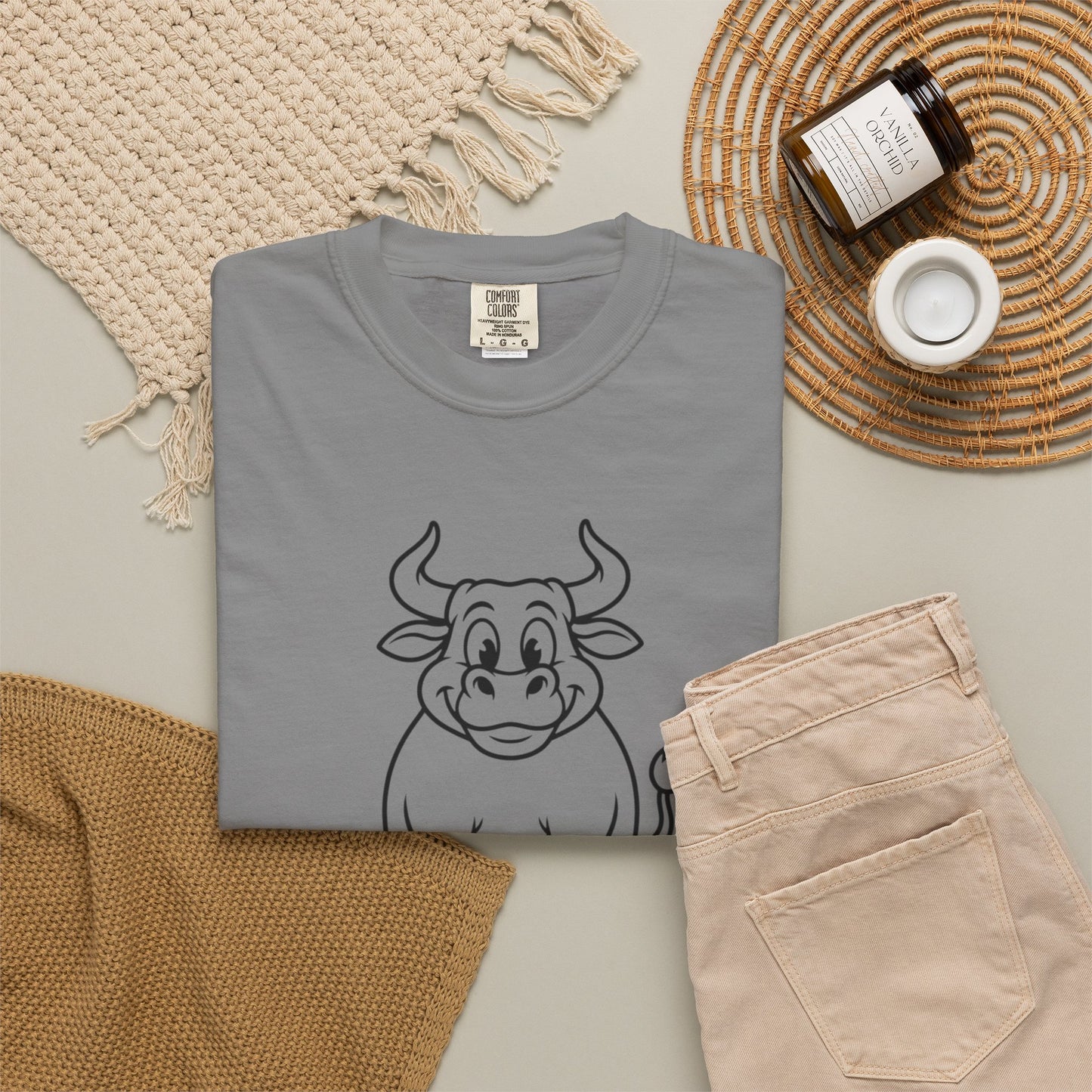 Sitting Bull Cute Cartoon Bull T‑Shirt — Playful Farm Animal Graphic Tee