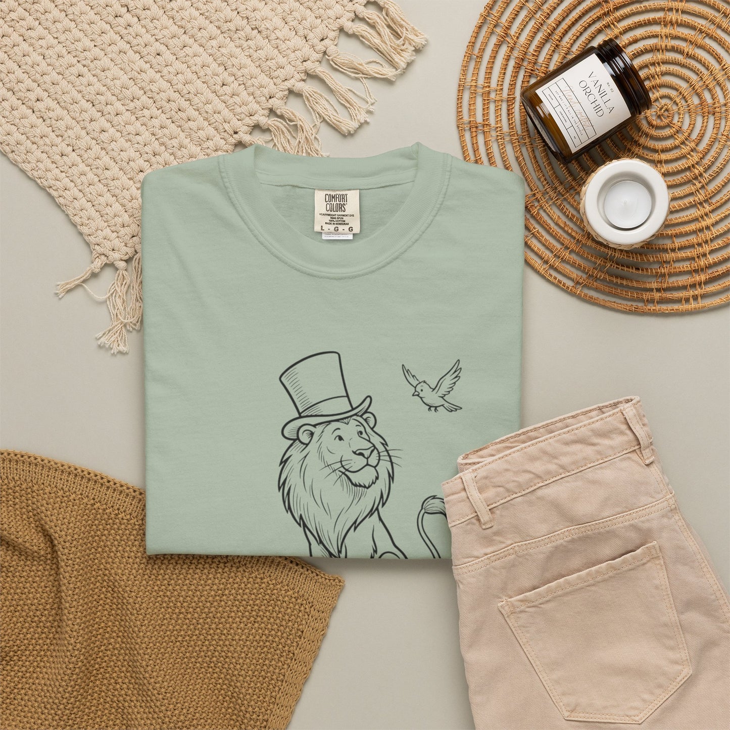 Dandy Lion T-Shirt — Vintage Top Hat Lion Graphic Tee